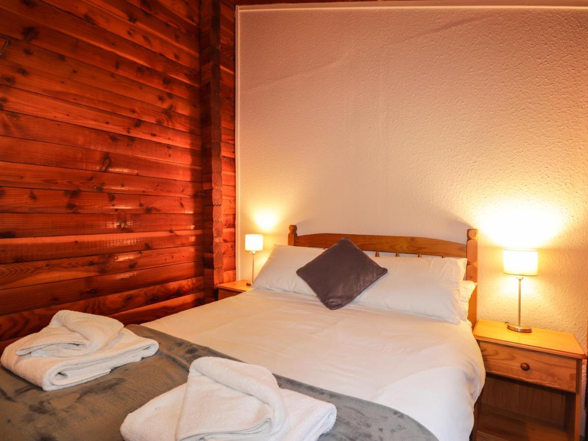 Spruce Lodge Стратпеффер Экстерьер фото