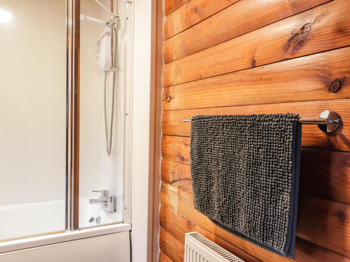 Spruce Lodge Стратпеффер Экстерьер фото