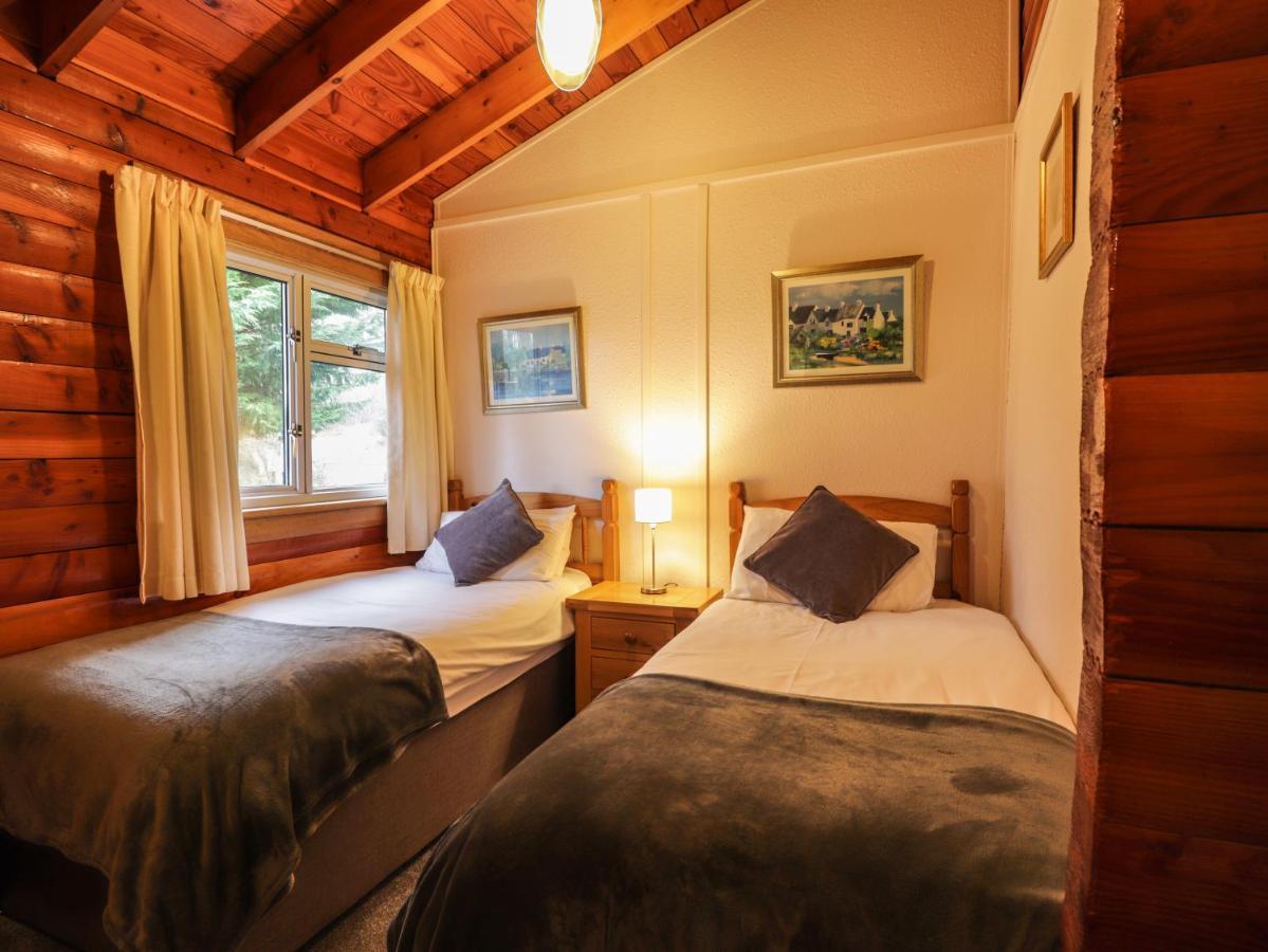 Spruce Lodge Стратпеффер Экстерьер фото